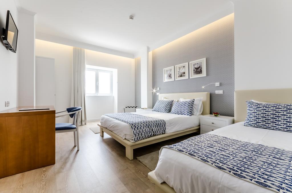 KateKero Bed & Breakfast Peniche Bagian luar foto