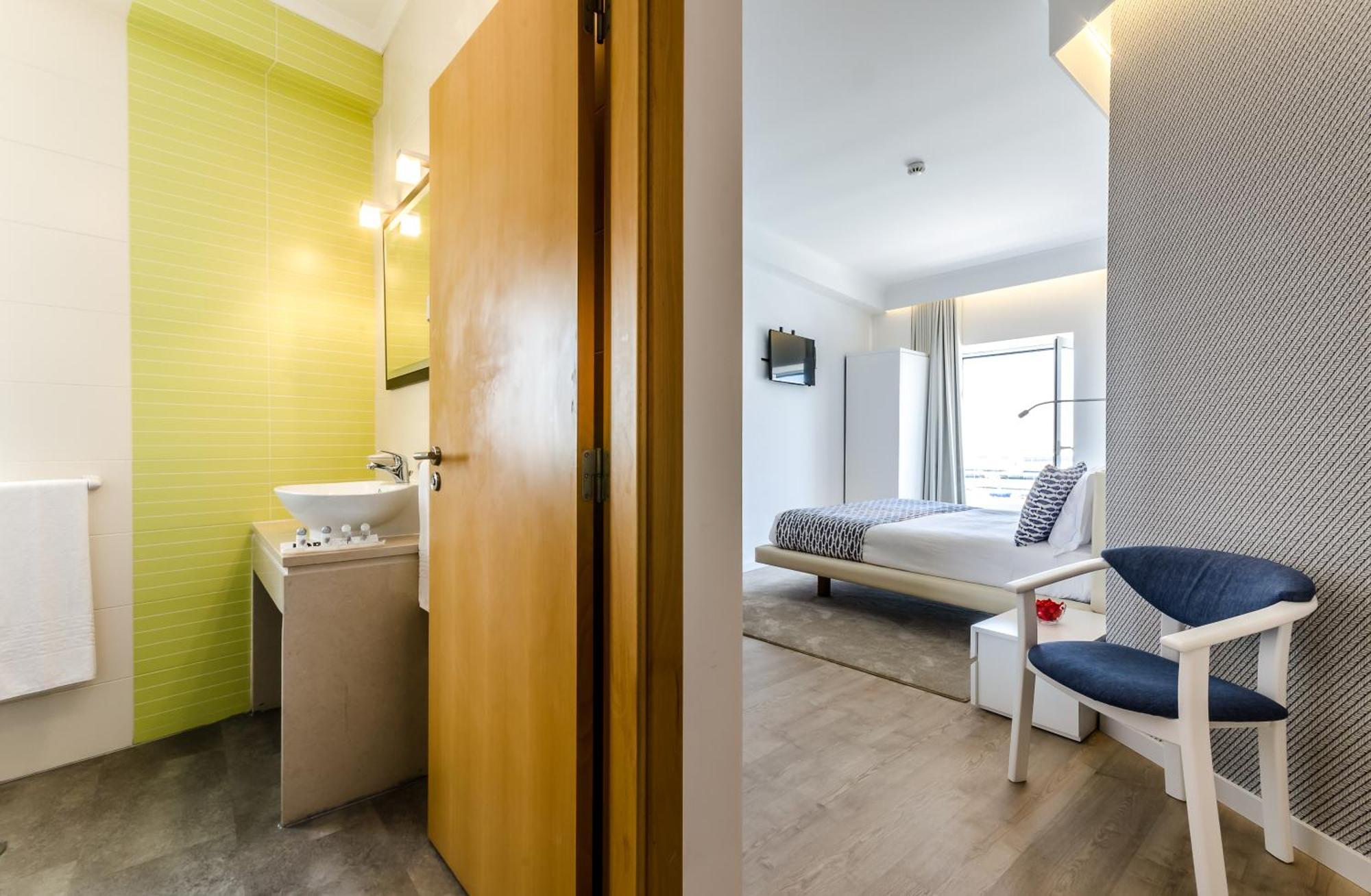 KateKero Bed & Breakfast Peniche Bagian luar foto