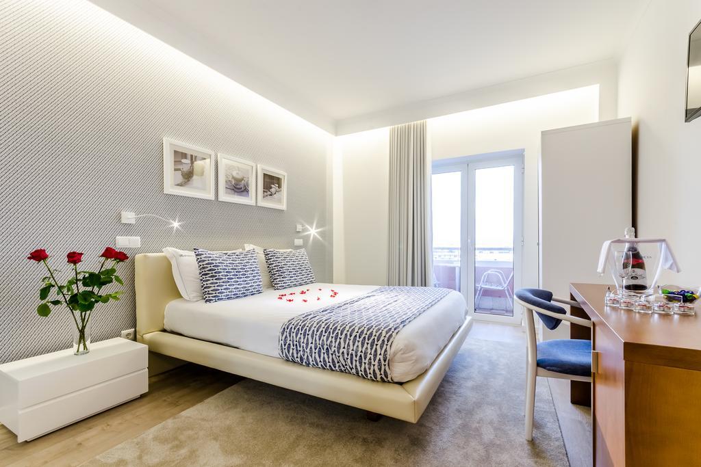 KateKero Bed & Breakfast Peniche Bagian luar foto